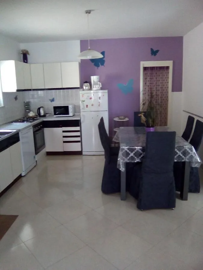 Apartments With A Parking Space Kampor, Rab - 4985  Kampor