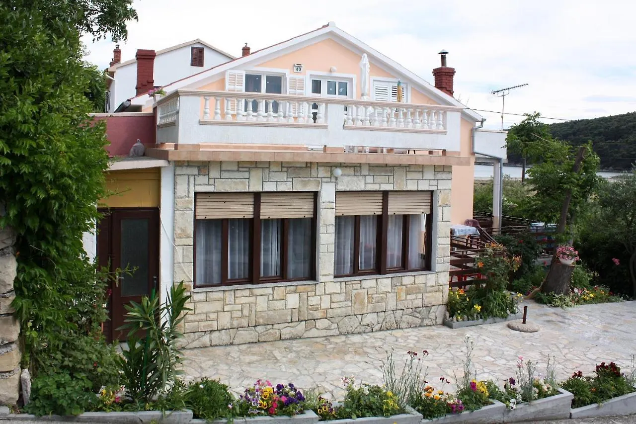 Apartments With A Parking Space Kampor, Rab - 4985
